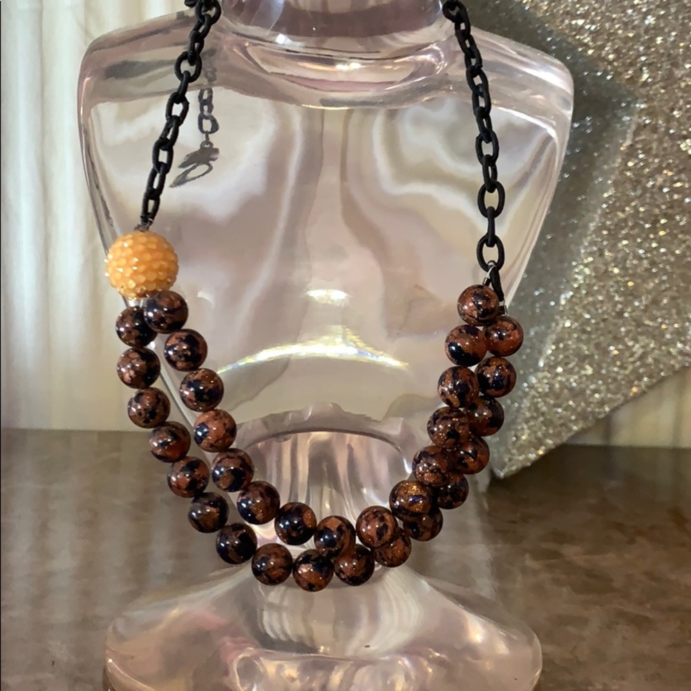 Marble statement necklace